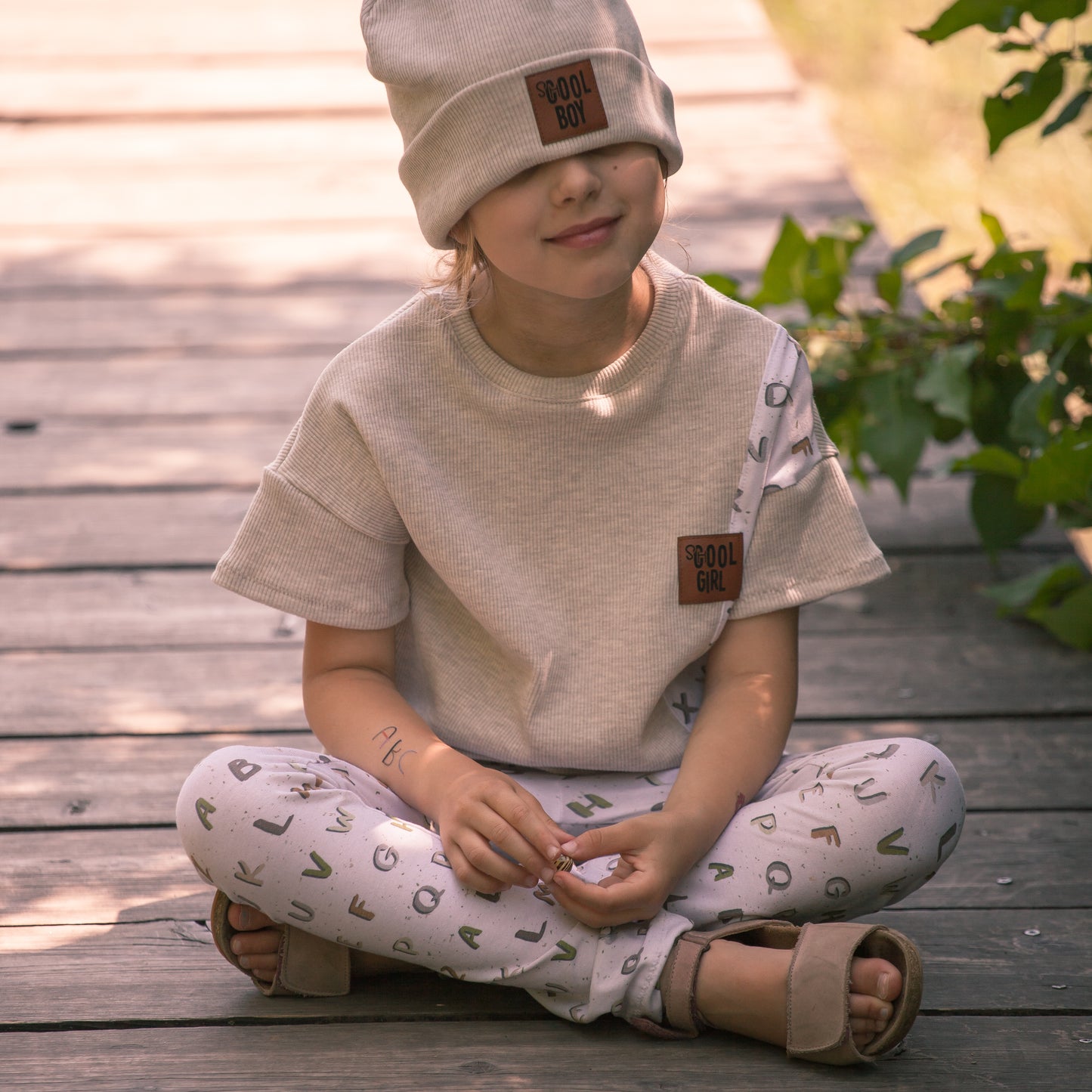 ABC Shirt mit Wunschlabel kurz oder langarm