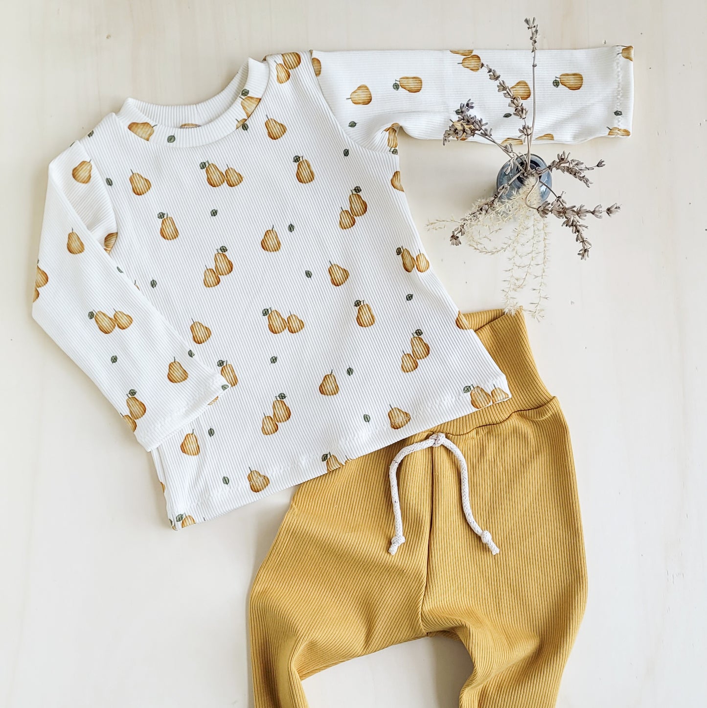 Set Birnen: Shirt und Leggings