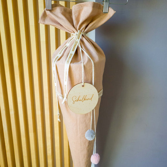 Schultüte Boho mit Bommeln und Spitze (personalisiert)