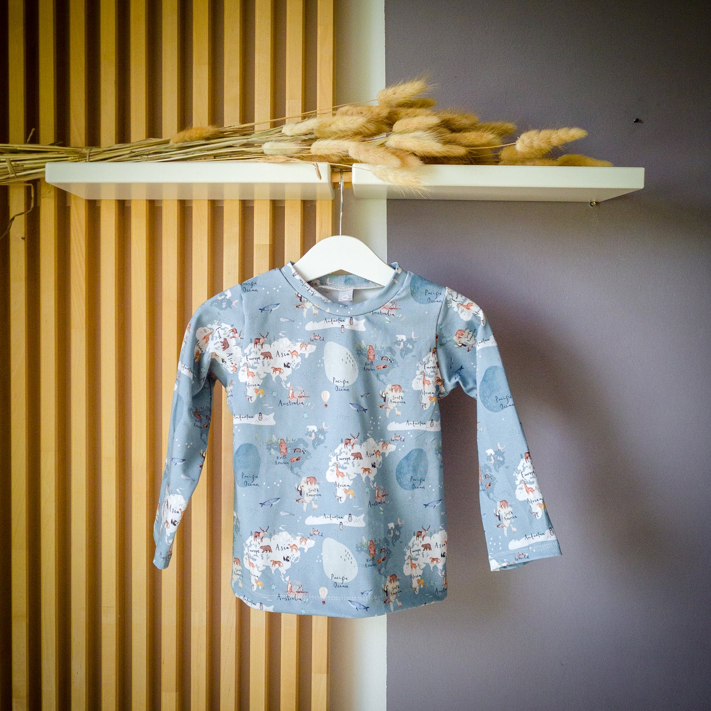 Langarm-Shirt Weltkarte